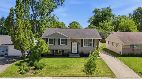 Tiny photo for 433 Norton Avenue, Glendale Heights, IL 60139 (MLS # 12675632)