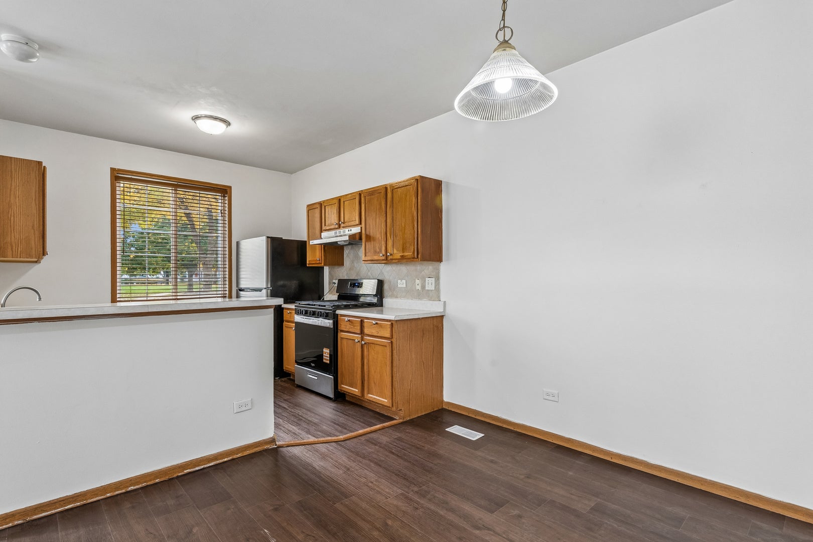 76 Strawflower Court