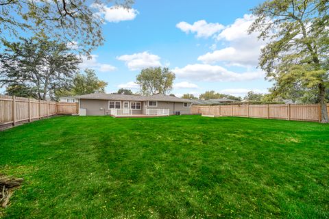 Tiny photo for 1139 Huber Lane, Glenview, IL 60025 (MLS # 12500868)