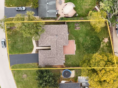 Tiny photo for 1139 Huber Lane, Glenview, IL 60025 (MLS # 12500868)