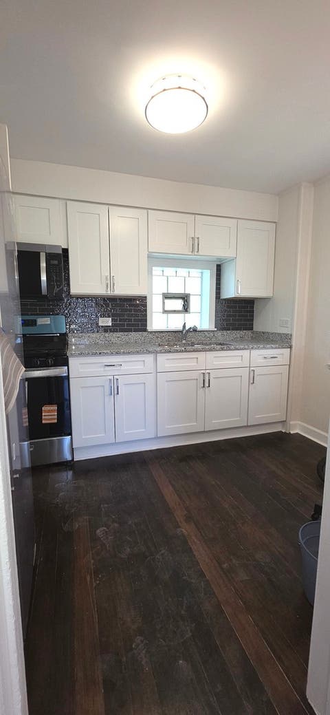 Tiny photo for 10118 S Luella Avenue, Chicago, IL 60617 (MLS # 12727365)