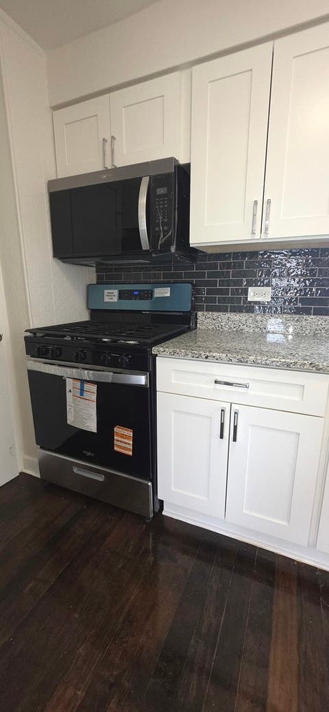 Tiny photo for 10118 S Luella Avenue, Chicago, IL 60617 (MLS # 12727365)