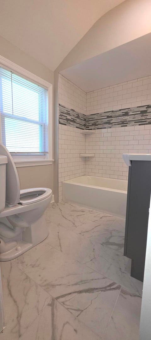 Tiny photo for 10118 S Luella Avenue, Chicago, IL 60617 (MLS # 12727365)