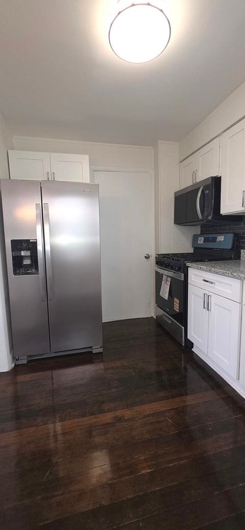 Tiny photo for 10118 S Luella Avenue, Chicago, IL 60617 (MLS # 12727365)