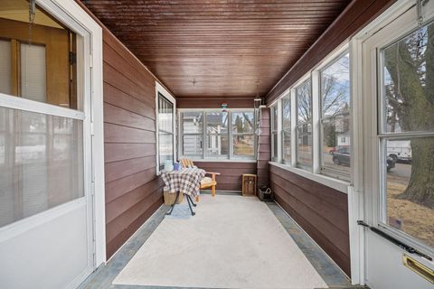 Tiny photo for 204 Adams Place, Clinton, IA 52732 (MLS # 12587543)