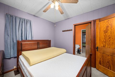 Tiny photo for 204 Adams Place, Clinton, IA 52732 (MLS # 12587543)