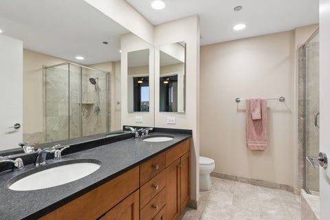Tiny photo for 600 N Lake Shore Drive #807, Chicago, IL 60611 (MLS # 12620648)