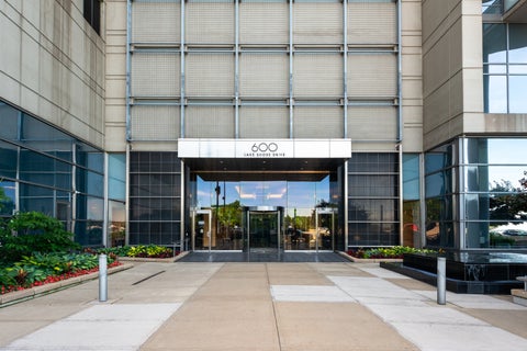 Tiny photo for 600 N Lake Shore Drive #807, Chicago, IL 60611 (MLS # 12620648)