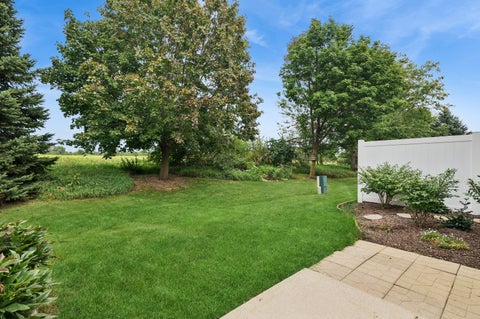 Tiny photo for 26 Rolling Oaks Road #D, Sugar Grove, IL 60554 (MLS # 12745114)