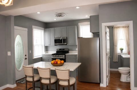 Tiny photo for 6934 S Eberhart Avenue, Chicago, IL 60637 (MLS # 12711637)