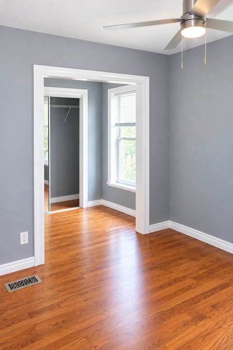 Tiny photo for 6934 S Eberhart Avenue, Chicago, IL 60637 (MLS # 12711637)