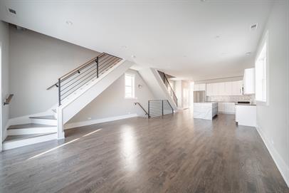 556 W 18th Street 3