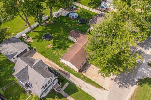 Tiny photo for 1702 S Plum Street, Pontiac, IL 61764 (MLS # 12650662)