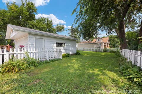 Tiny photo for 251 S Oakland GRV, Elmhurst, IL 60126 (MLS # 12717908)
