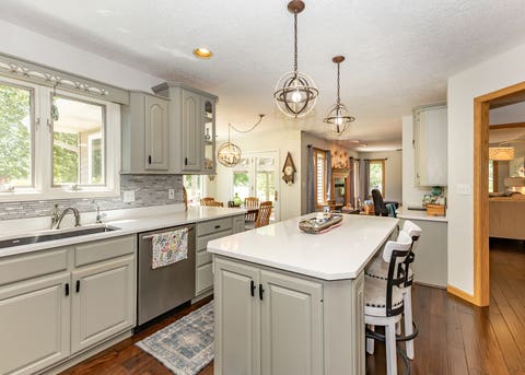 Tiny photo for 881 Pheasant Run Road, Clinton, IA 52732 (MLS # 12676787)