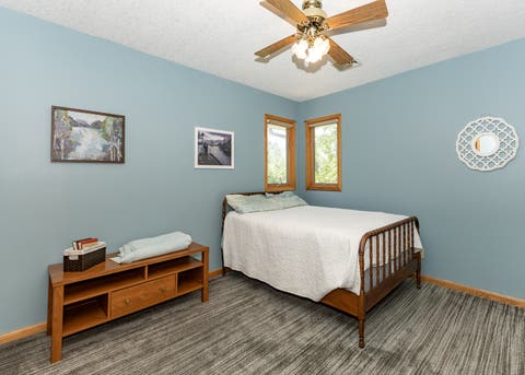 Tiny photo for 881 Pheasant Run Road, Clinton, IA 52732 (MLS # 12676787)