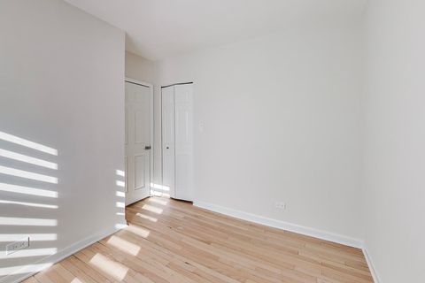 Tiny photo for 1 W OAK Avenue #C1, La Grange Park, IL 60526 (MLS # 12559412)