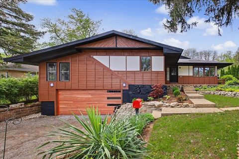 Tiny photo for 2 Walton Place, Normal, IL 61761 (MLS # 12622762)