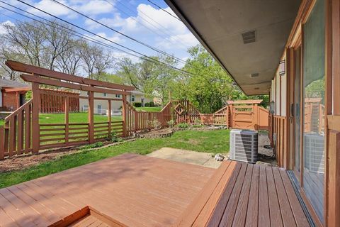 Tiny photo for 2 Walton Place, Normal, IL 61761 (MLS # 12622762)