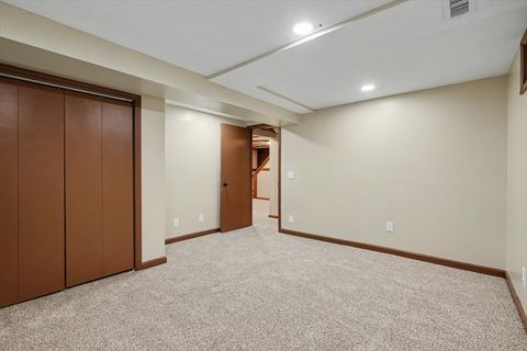 Tiny photo for 2 Walton Place, Normal, IL 61761 (MLS # 12622762)