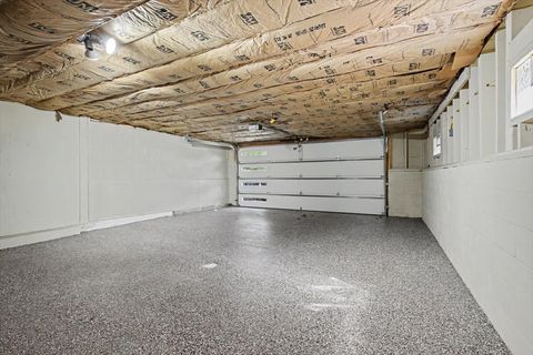 Tiny photo for 2 Walton Place, Normal, IL 61761 (MLS # 12622762)