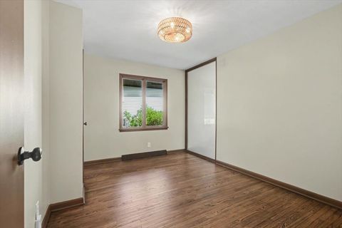 Tiny photo for 2 Walton Place, Normal, IL 61761 (MLS # 12622762)