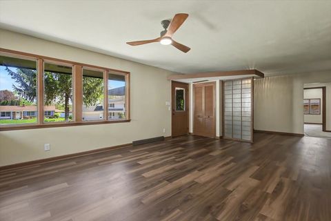 Tiny photo for 2 Walton Place, Normal, IL 61761 (MLS # 12622762)