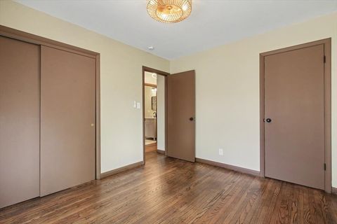 Tiny photo for 2 Walton Place, Normal, IL 61761 (MLS # 12622762)