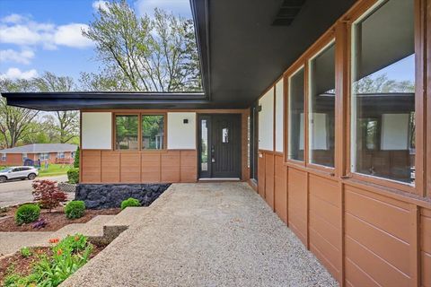 Tiny photo for 2 Walton Place, Normal, IL 61761 (MLS # 12622762)