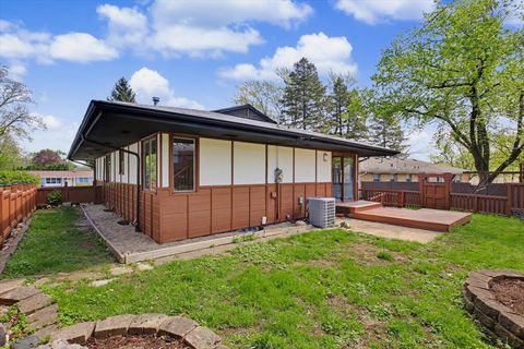 Tiny photo for 2 Walton Place, Normal, IL 61761 (MLS # 12622762)