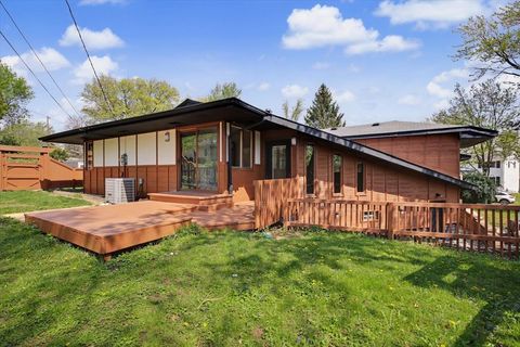 Tiny photo for 2 Walton Place, Normal, IL 61761 (MLS # 12622762)