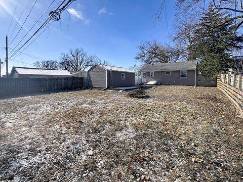 Tiny photo for 2031 N Fairmount Street, Davenport, IA 52804 (MLS # 12555546)