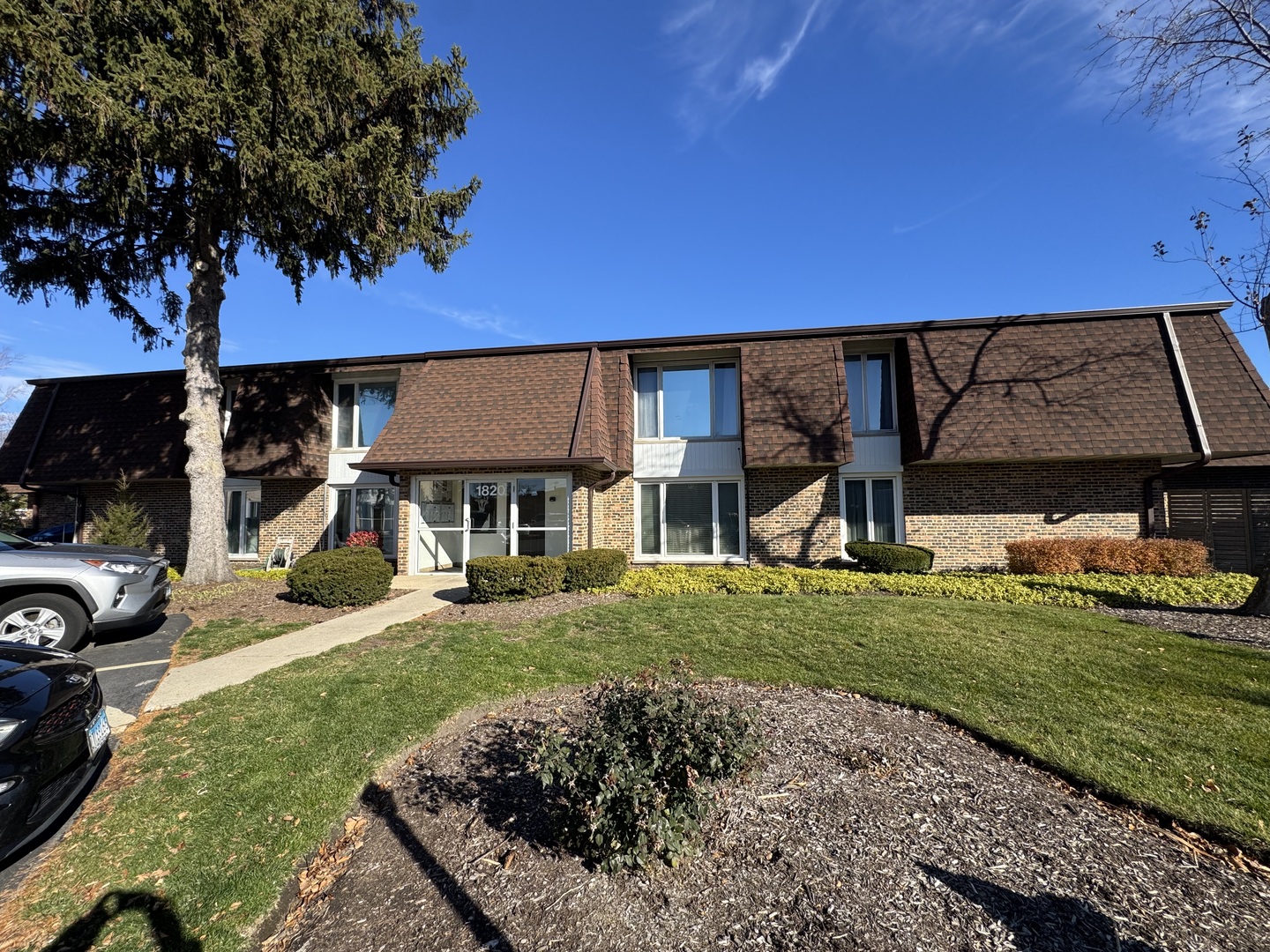 1820 W Surrey Park Lane 1B