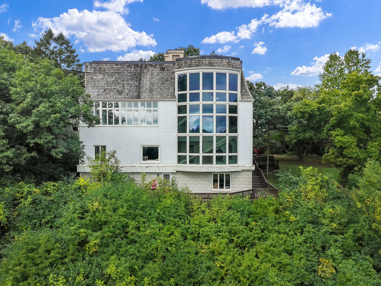 7830 N Pillow Hill Road