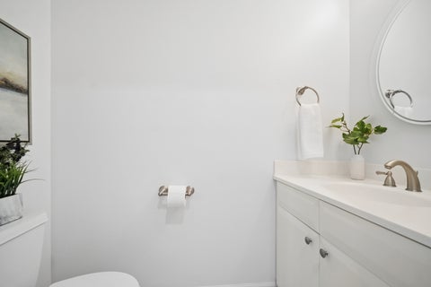 Tiny photo for 809 W Kingsley Drive, Arlington Heights, IL 60004 (MLS # 12734006)