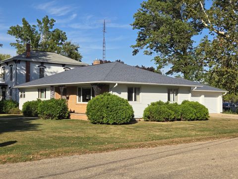 Tiny photo for 109 S Ridge Road, Shannon, IL 61078 (MLS # 12489016)