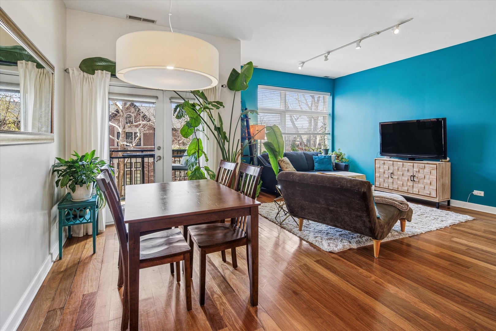 3741 N Wolcott Avenue 6