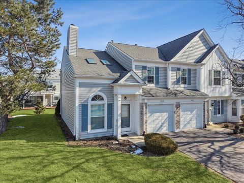 Photo of 1515 Apple Grove Lane #1515, Westmont, IL 60559 (MLS # 12561834)