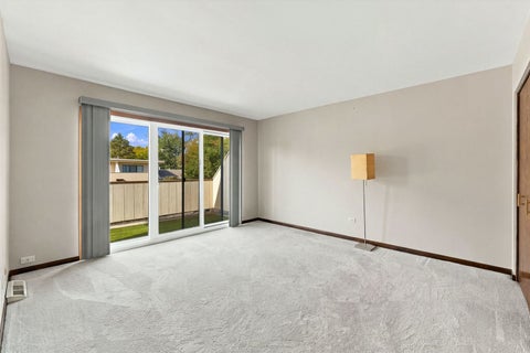 Tiny photo for 37 Sorrento Drive #37, Palos Heights, IL 60463 (MLS # 12783060)