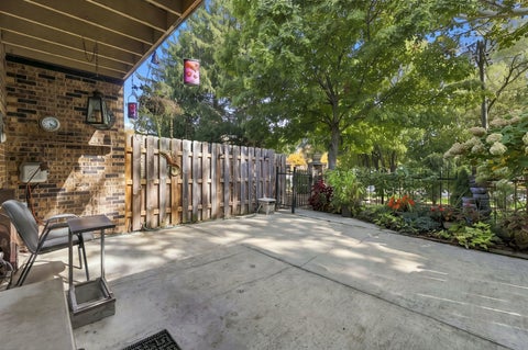 Tiny photo for 37 Sorrento Drive #37, Palos Heights, IL 60463 (MLS # 12783060)