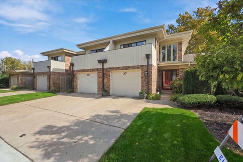 Tiny photo for 37 Sorrento Drive #37, Palos Heights, IL 60463 (MLS # 12783060)