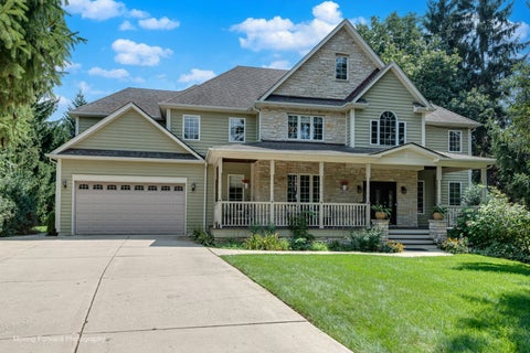 Photo of 22W155 2nd Street, Glen Ellyn, IL 60137 (MLS # 12742082)
