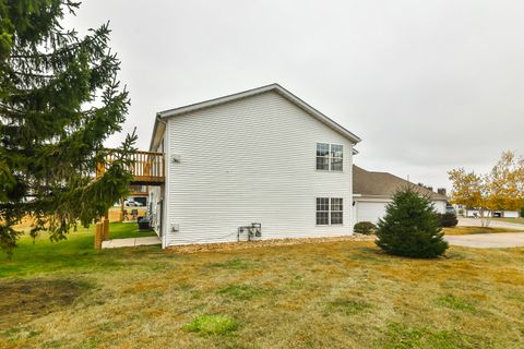 Tiny photo for 13000 PRIMROSE Place #A, Poplar Grove, IL 61065 (MLS # 12497587)