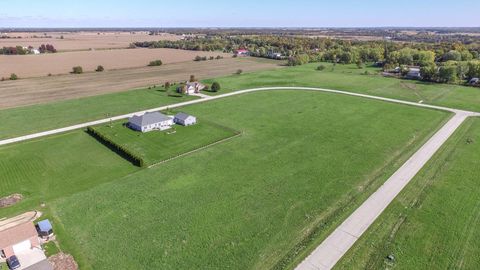 2435 N 4210th Road Sheridan IL 60551
