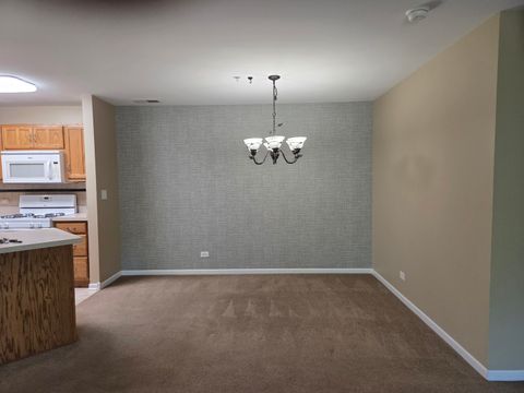 Tiny photo for 20301 S Pine Hill Road #2D, Frankfort, IL 60423 (MLS # 12660126)