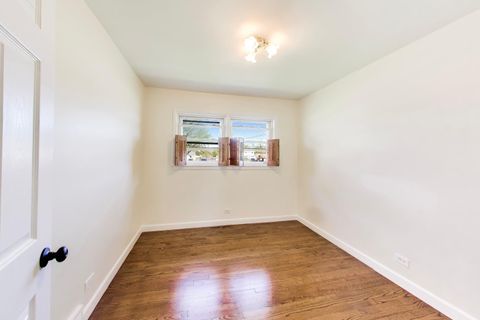 Tiny photo for Des Plaines, IL 60018 (MLS # 12620281)