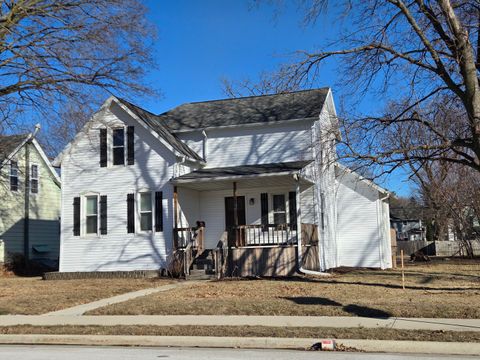 Tiny photo for 908 1st Avenue, Sterling, IL 61081 (MLS # 12558707)