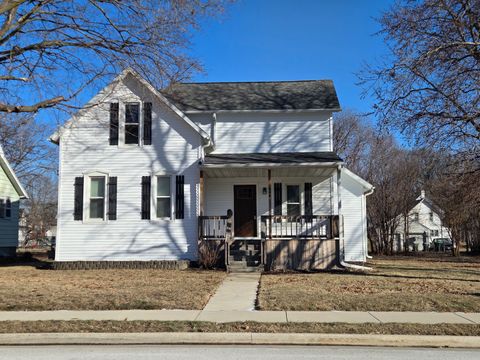 Photo of 908 1st Avenue, Sterling, IL 61081 (MLS # 12558707)