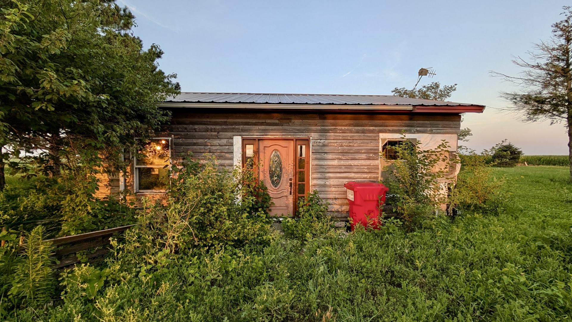 1146 N 10th Road