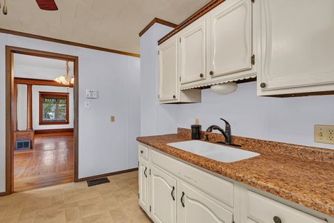 Tiny photo for 308 E Delaware Street, Dwight, IL 60420 (MLS # 12507273)